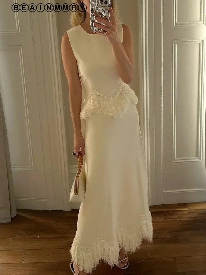 Elegant Tassels Spliced Maxi Skirt Sets Fashion O Neck Sleeveless Solid Slim Fit 2 Piece Set Robes 2024 Female Dress Outfit 241122