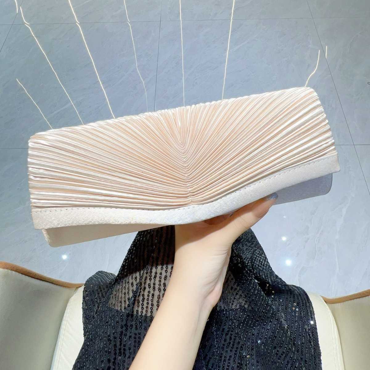 new pleated handbag for socialites highend banquet fashion handbag one shoulder crossbody and dinner bag