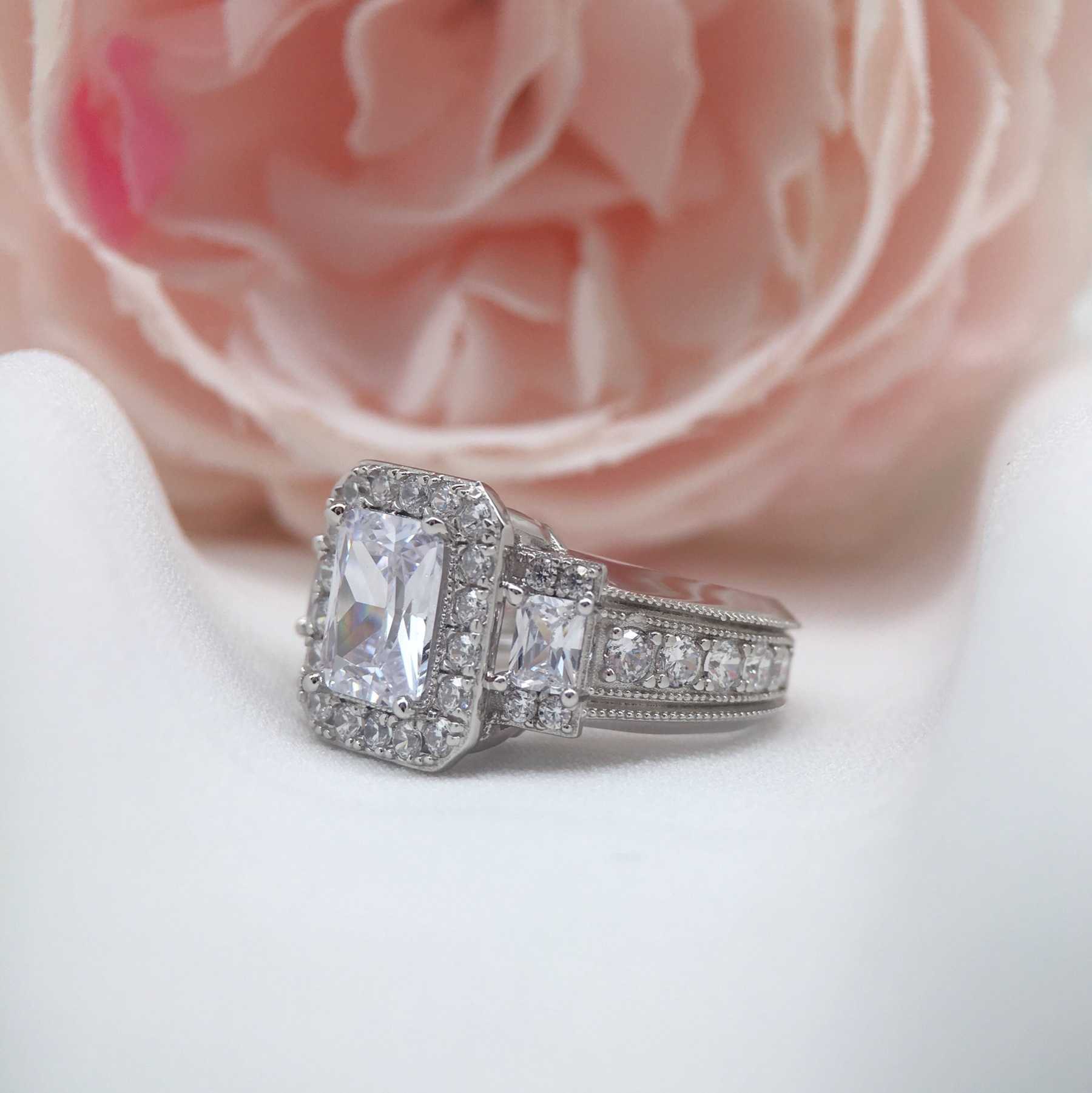 Cluster Rings Silver ring new S925 female wedding ring couples simulate zircon Moissanite wedding ring H241122