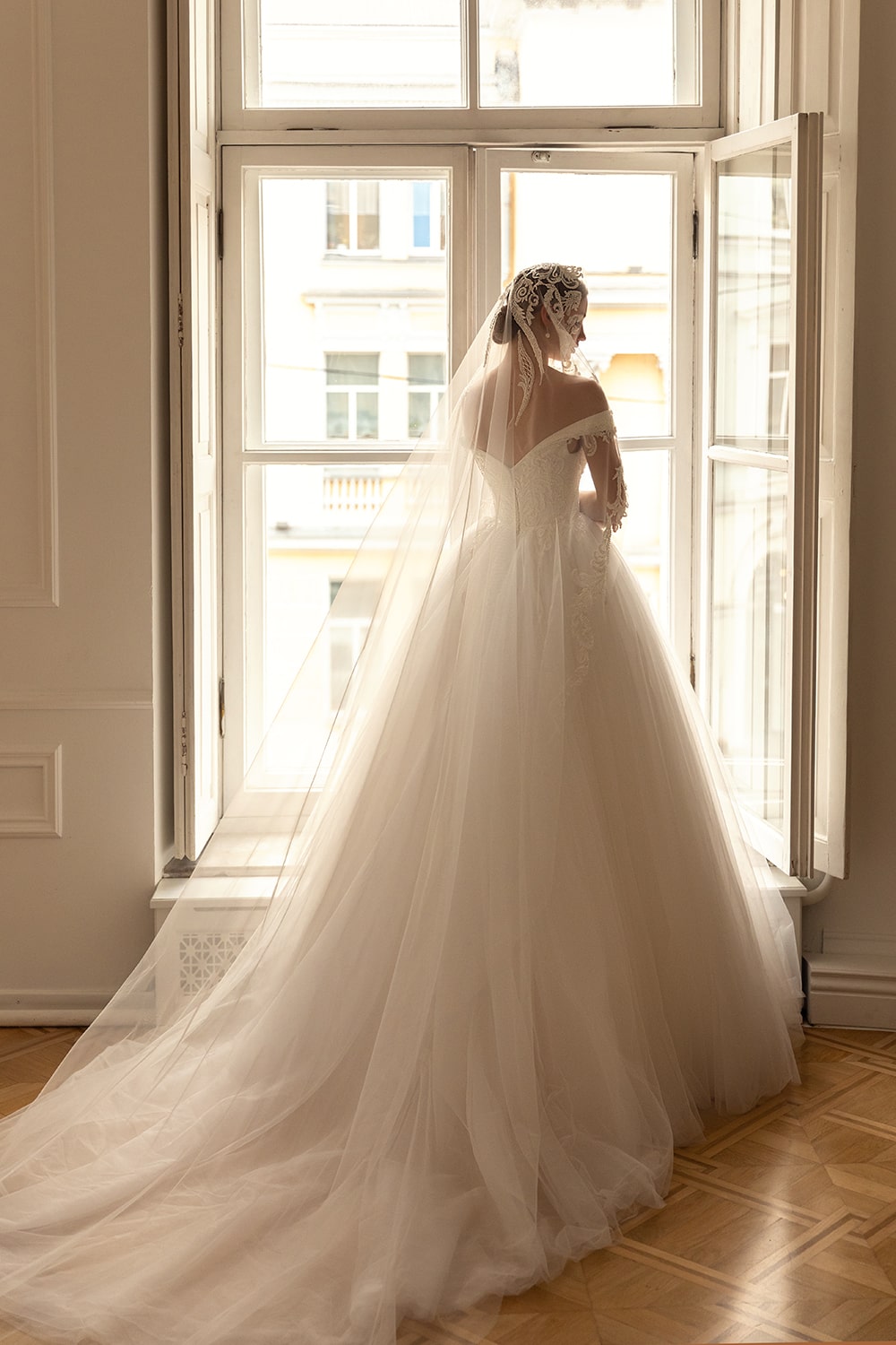 Elegance Ball Gown Wedding Dress Off Shoulder Sleeves Sweetheart princess Bridal Gowns 2024 With Beading Pearls Lace