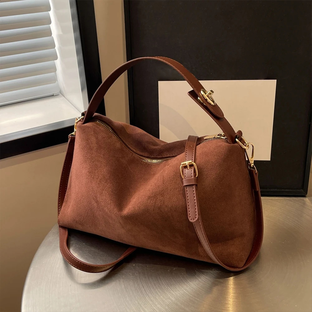 Suede Purses Bag for Women Fashion Slouchy Shoulder Bag Retro Brown Crescent Satchel Hobo Handbags for Work Travel 241121