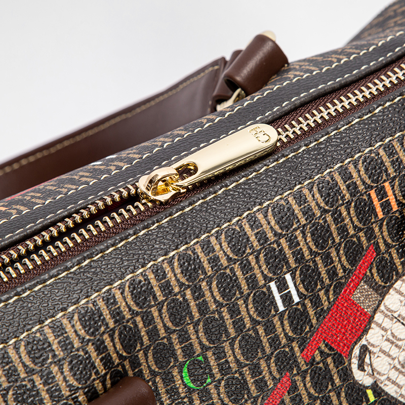 Brand Classic Retro New Shoulder Bag Letter Element Versatile Large Capacity Women's Handbag PC BagVoyage