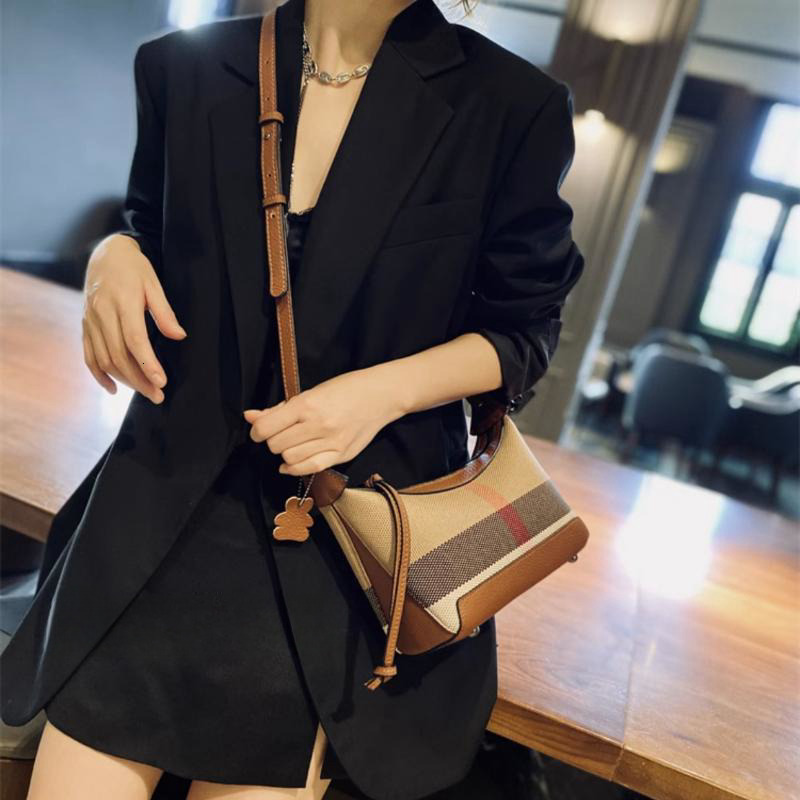 trend New leather fashionable armpit bag new large trend capacity shoulder bag brand designer trendy designer handbag