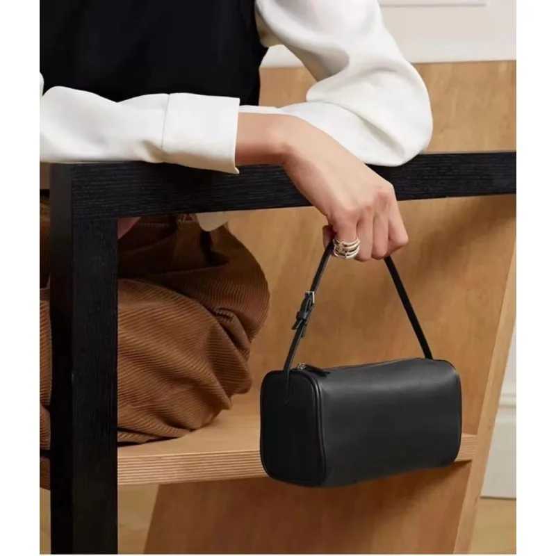 Niche Design Pen Holder Bag Velvet Leather Bottom Bag Retro Casual Small Square Bag Single Shoulder Handbag Y241121