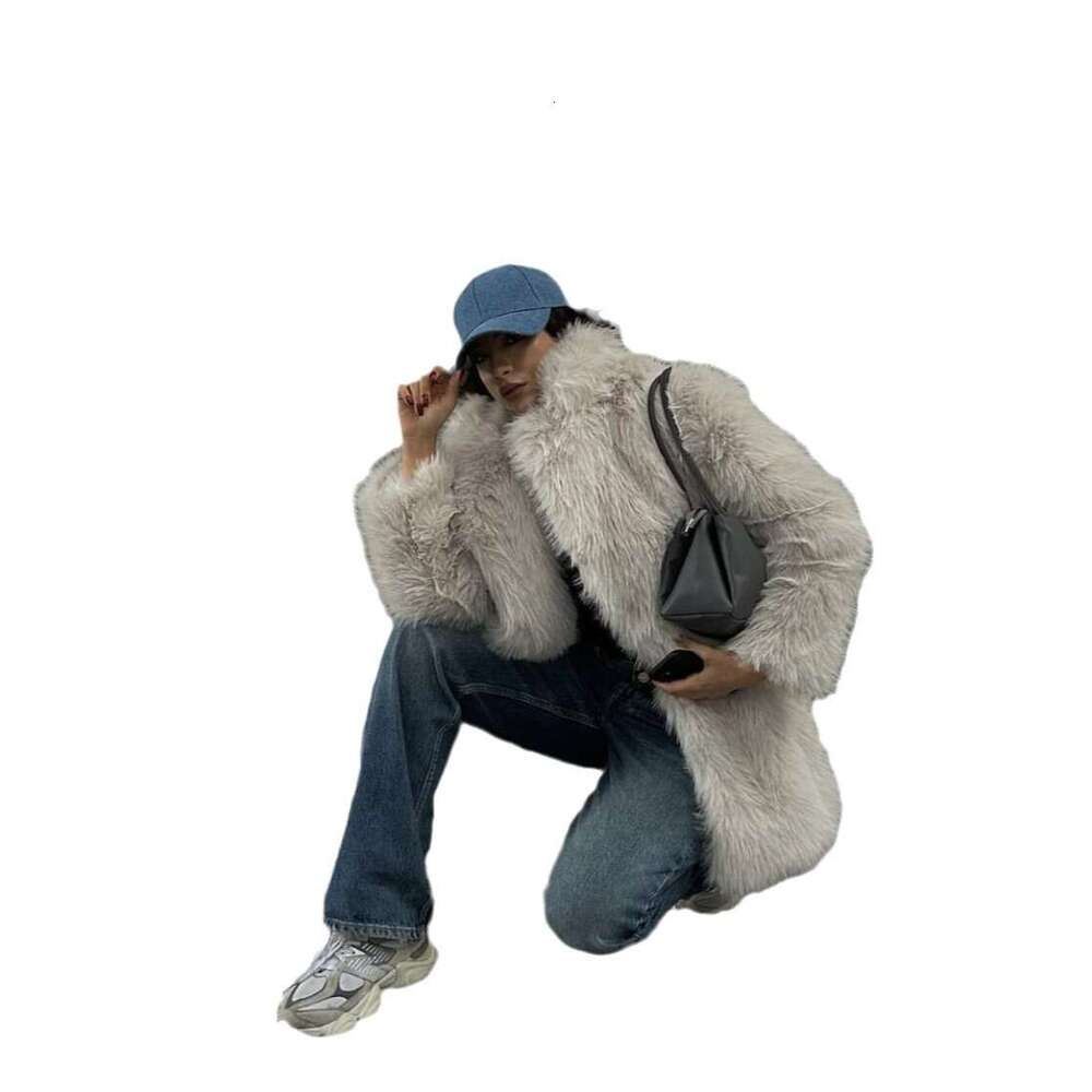 High end fur coat, Toka suit collar, khaki gray faux fur, warm, loose, and fashionable for winter women