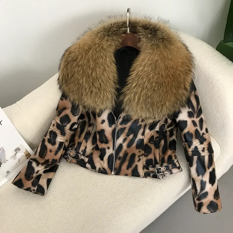 CXFS 2023 Genuine Leather Winter Women Short Sheepskin Leopard Print Motorcycle Jacket Big Fur Collar Slim 241120