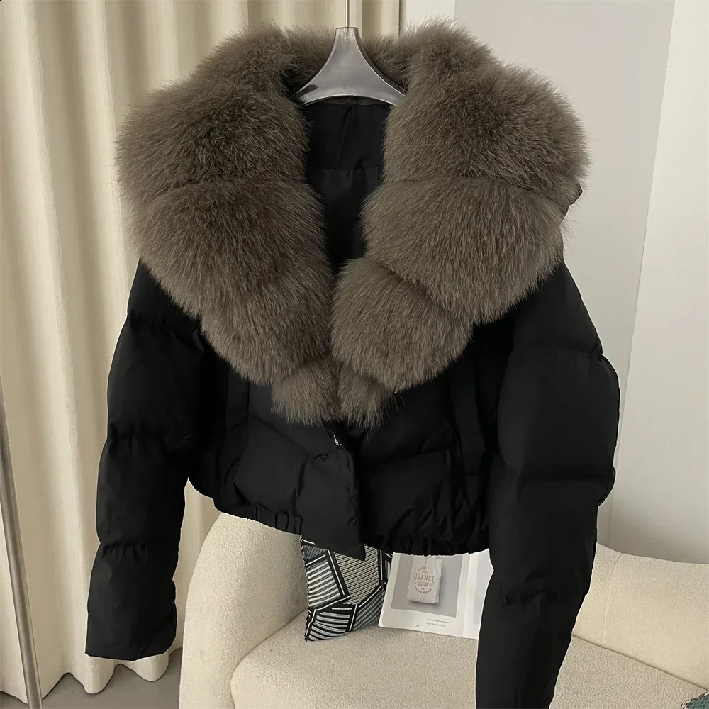 Short leather jacket thick large natural fox fur coat down coat for women in autumn and winter white duck down coat for women 241121