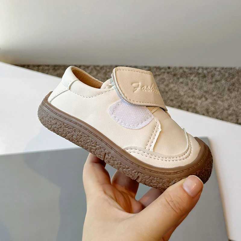 Athletic Outdoor Childrens Closed Toe Toddler Shoes Spring Autumn New Baby Soft-soled Casual Flats Girls Kick-proof Small Leather Boys Footwear C26013