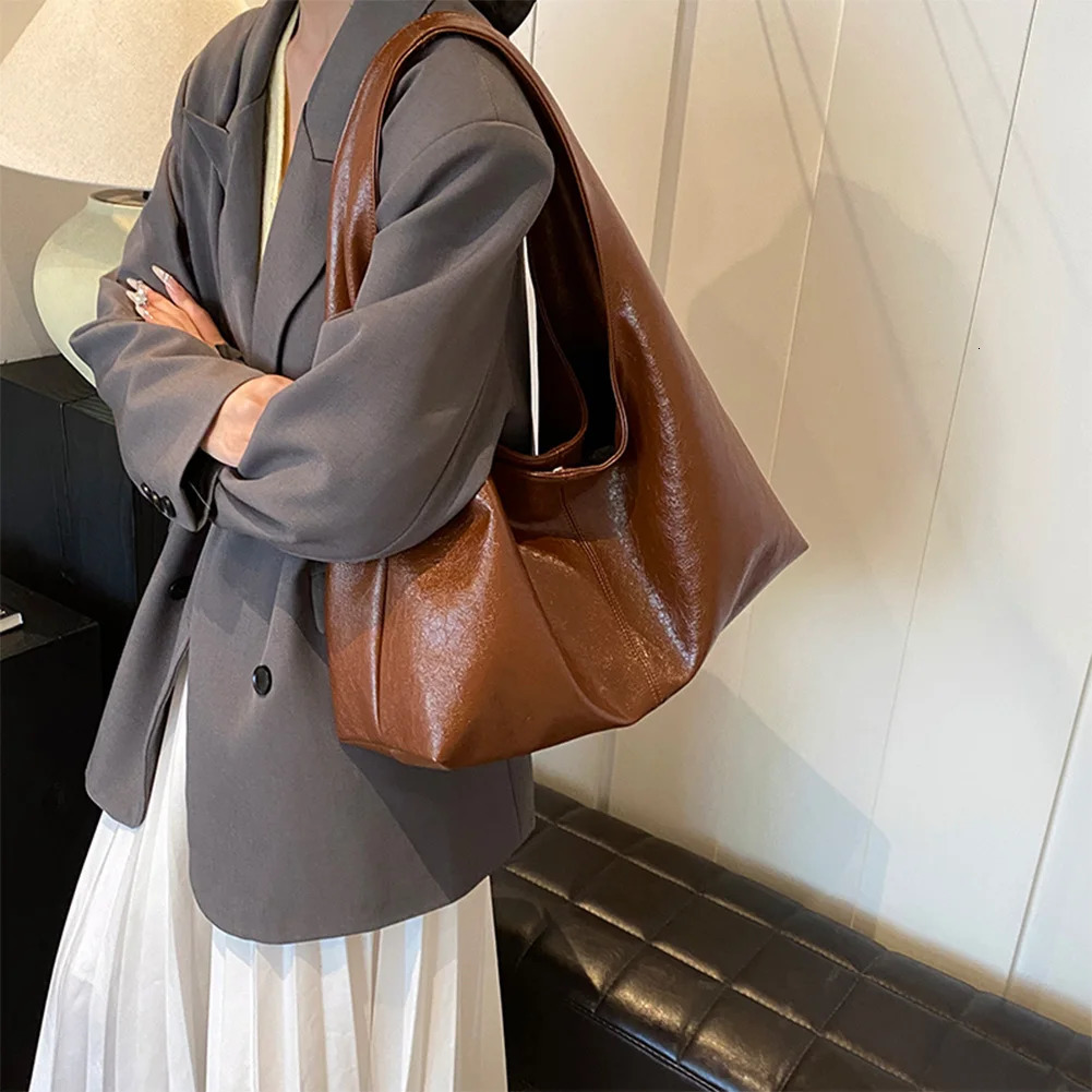 Red Bag for Women PU Leather Shoulder Bags Trendy Hobo Bag Retro Tote Handbag Purse for Women Bag Vintage Handbags 241122