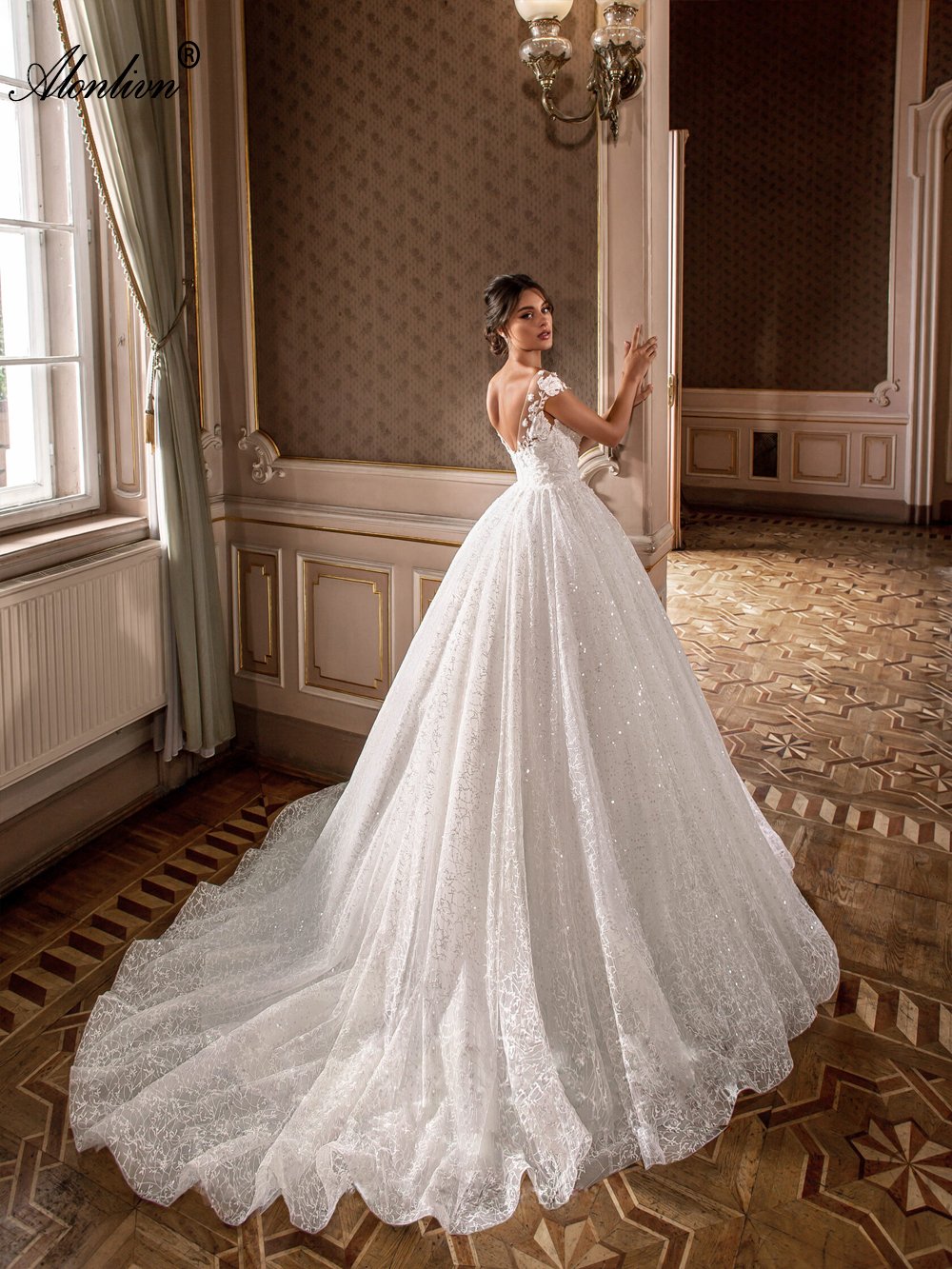 Delicate Lace A-line Wedding Dress Sheer Neck short Sleeves Elegant Bridal Gowns 2024 With Beading Pearls Appliques Lace