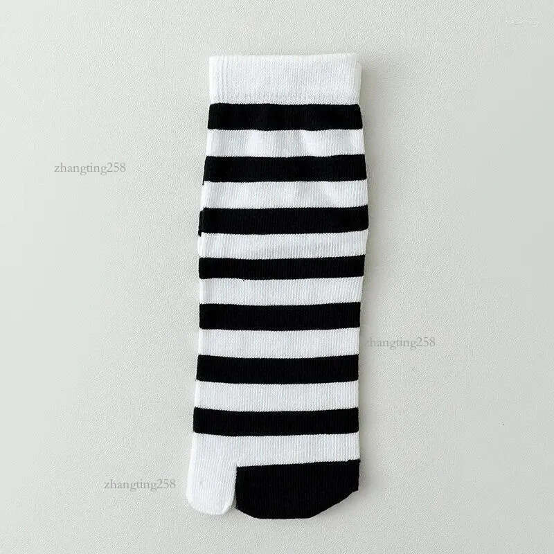 Men's Socks 2 Finger Slipper Cotton Tabi Toe Mid-tube Autumn Winter Warm Sweat-absorbing Striped Two Toed Flip-flop