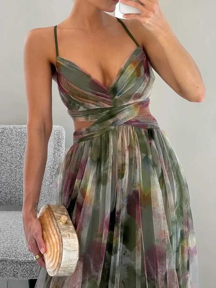 V-neck sexy hollow party dress warm summer casual wear fashionable printed Maxi dress strapless lace womens dress Vestido M241123