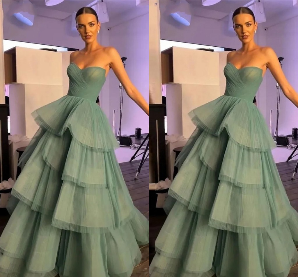 Mint Green Prom Dress Organza Strapless A-Line Tiered Layered Skirt Pleat Ruched Floor Length Formal Birthday Evening Gala Gowns Robe De Soiree