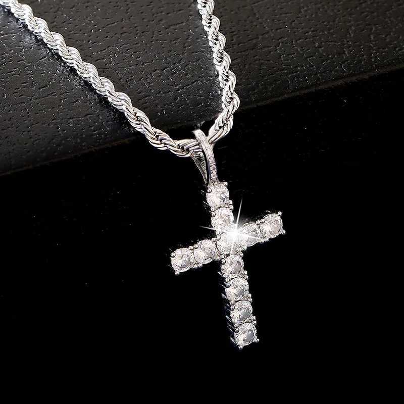 Iced Out Crystal Zircon Cross Pendant Necklace Silver Plated Twisted Chain Necklaces For Men WomenX241122