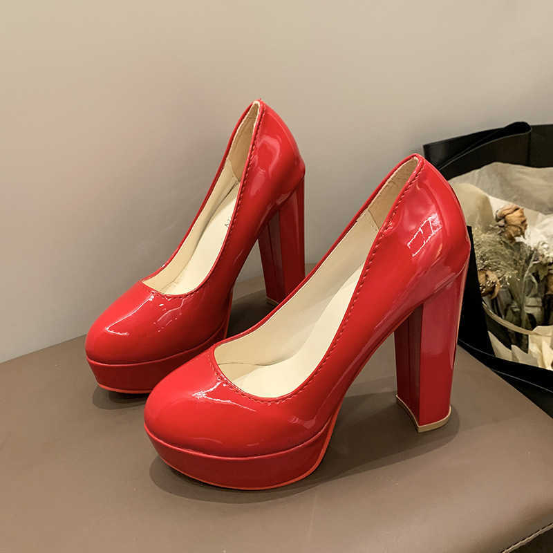 2025 Heels red bottomed 12cm French style high heels with red sole waterproof table top womens new style shallow mouth leather thick heel sexy runway 