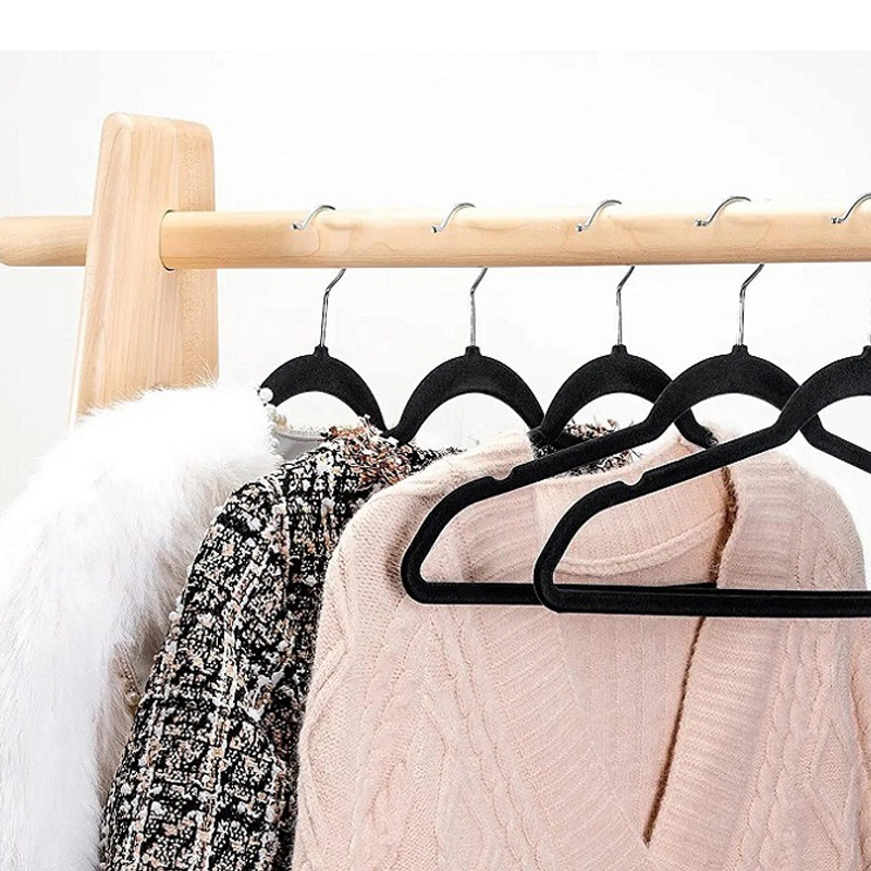 New Creative Plush Hanger Anti slip Durable Space saving Velvet Hanger High end Home Suit Dress Clothes Sorting and Storage Hanger traceless YA283