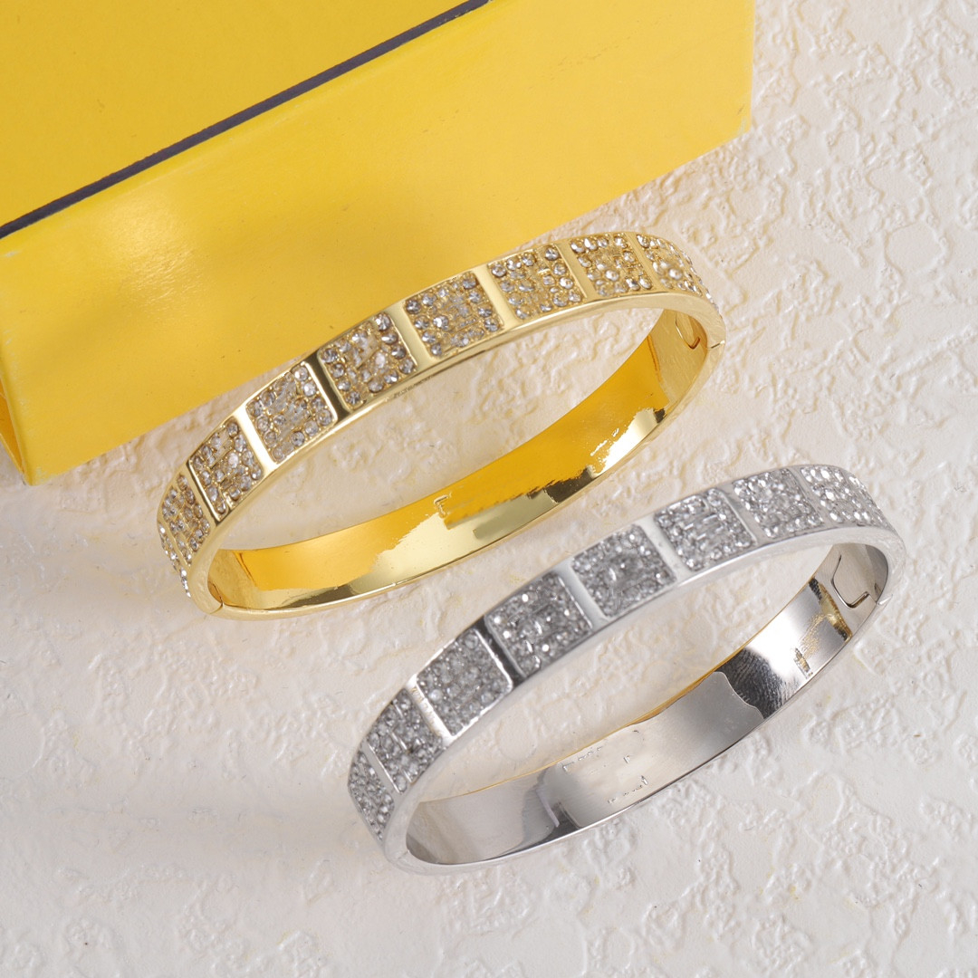 Top Fashion Gold Bangle Designer Lover Bracelet Letter Silver Braclets For Woman Fashion Jewelry Supply
