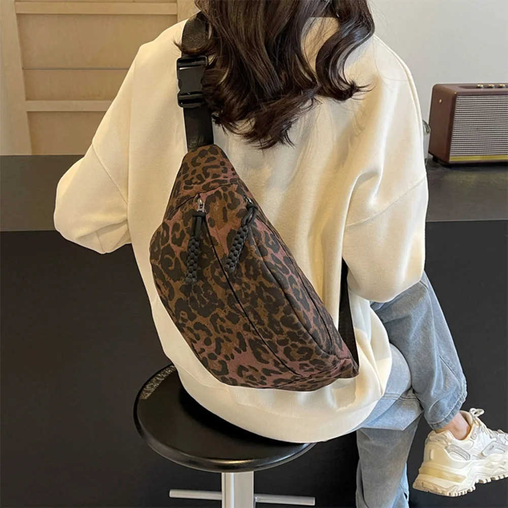 Leopard Print Waist Bag Stylish Waist Pack Large Capacity Trendy Fanny Pack Zip Closure Vintage Belt Bag Outdoor Travel Bag 241122