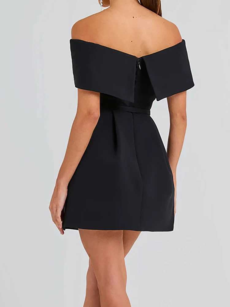 Wen Simple Pahwork Off The Shoder Party Dress Spring/Summer Short Sve Mini Dress Slash Neck Solid Womens Dress M241123