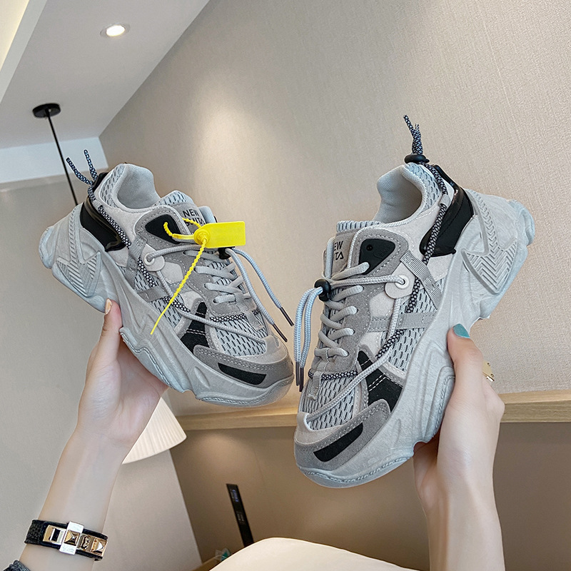 Internet celebrity couple's dad women's trend new small white student casual sports shoes men