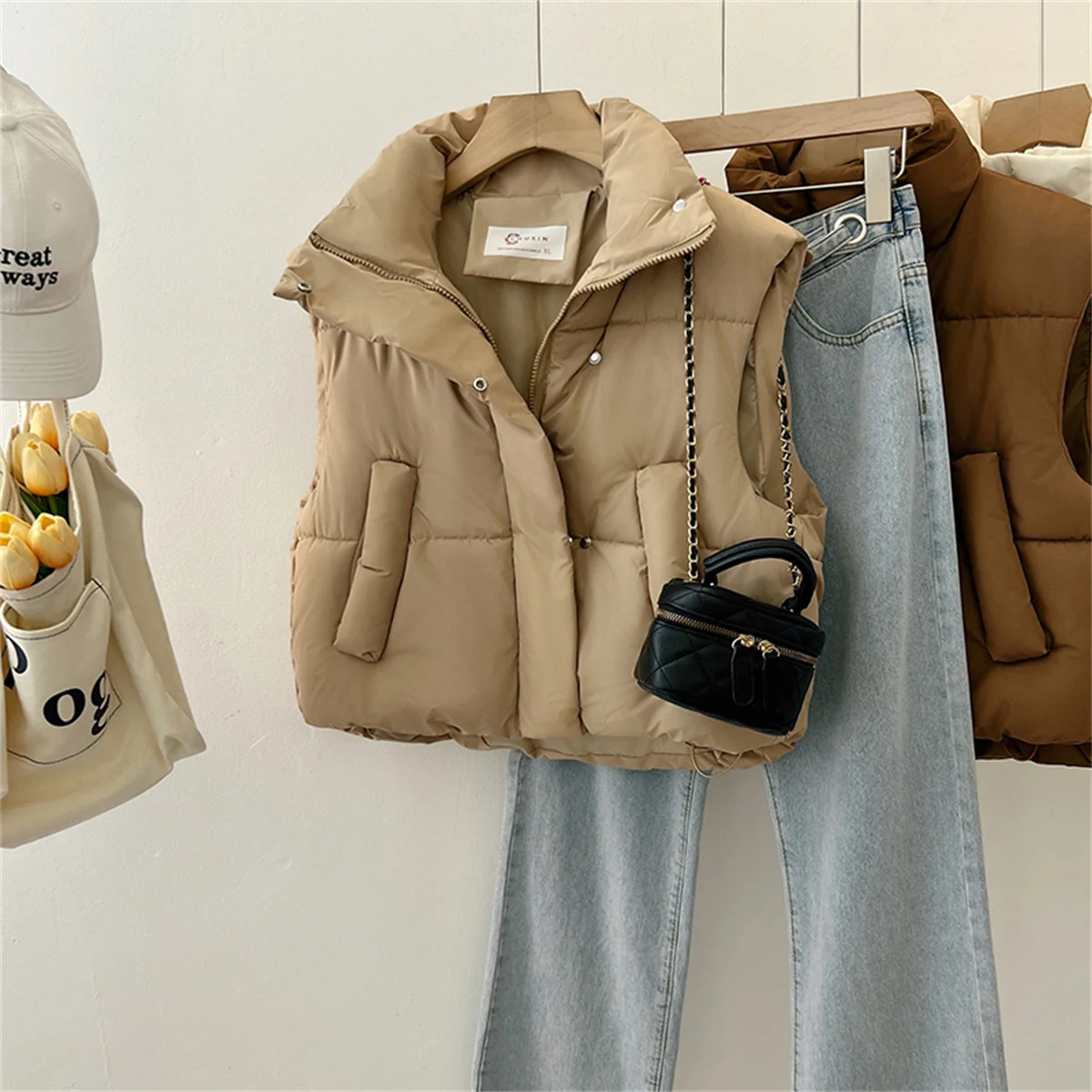 Autumn Winter Y2K Vest Women Thick Warm Down Harajuku Loose Jacket Casual Outerwear Short Waistcoat Windproof Coats 241120