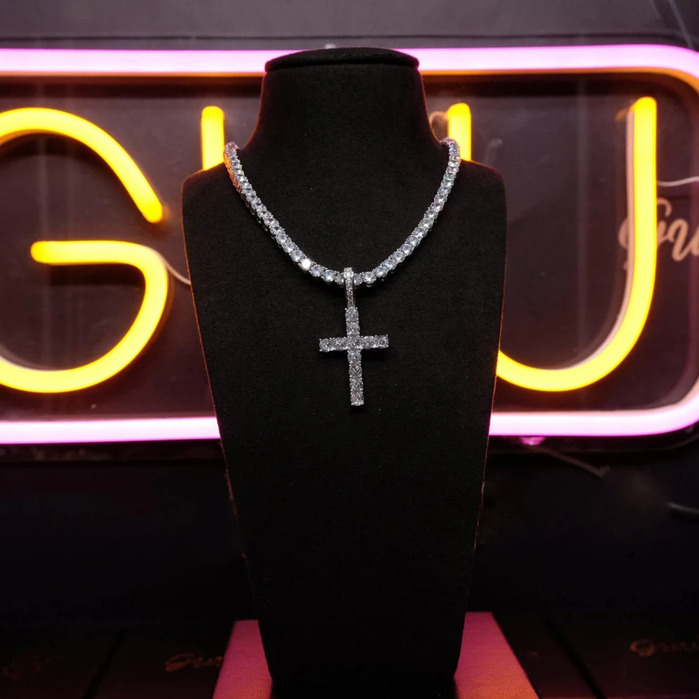 Fashion Simple Bling Cross Jewelry Iced Out Cubic Zirconia Diamond 18k White Gold Plated Cross Pendant Necklace For Men Women 241122