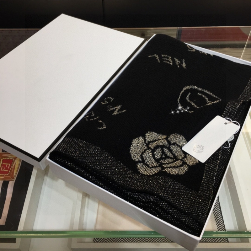 Designer Scarf Cashmere Scarf wool Scarves Camellia flower Womens and mens Long Wraps Classic Plaid Women Man silk scarf warmth wintertime Scarf with brand box