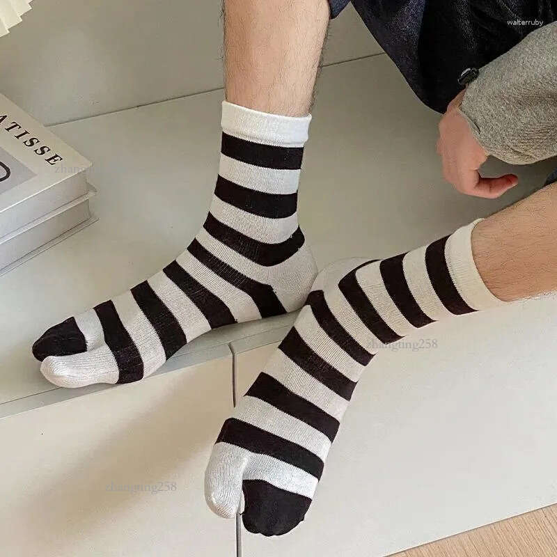 Men's Socks 2 Finger Slipper Cotton Tabi Toe Mid-tube Autumn Winter Warm Sweat-absorbing Striped Two Toed Flip-flop
