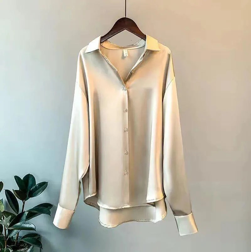 Y2k Korean White Loose Women Shirts Autumn Chic Long Sleeve Button Turn Down Collar Female Blouse Retro Elegant Ladies Tops 241121