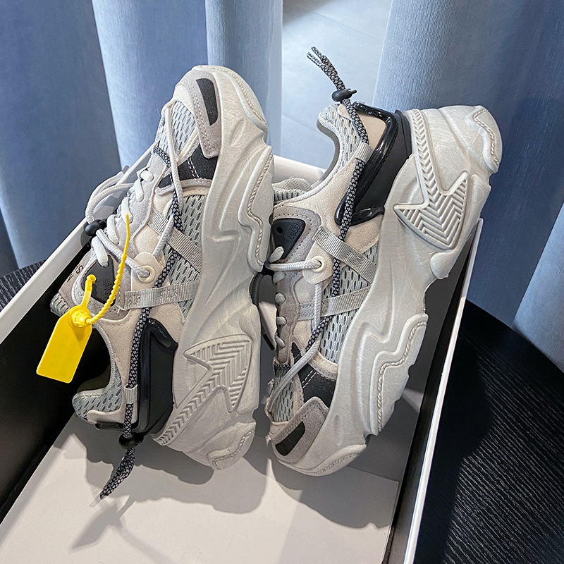 Internet celebrity couple's dad women's trend new small white student casual sports shoes men