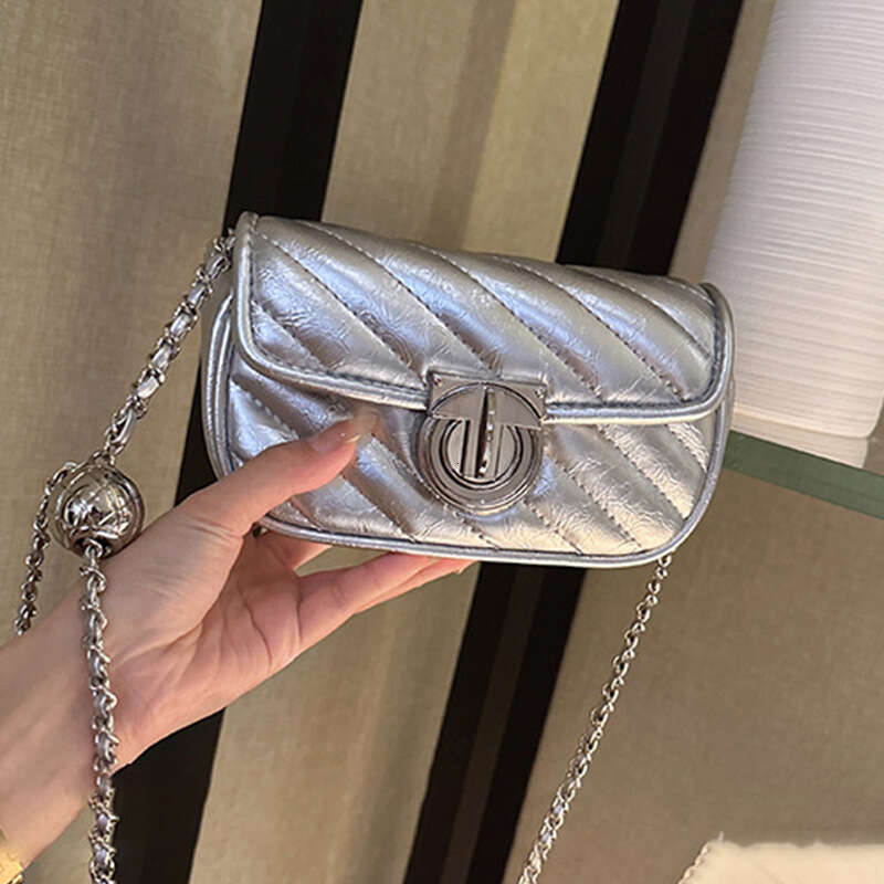 Instagram Premium niche 2024 new trendy fragrant style diamond grid chain versatile single shoulder crossbody small square bag