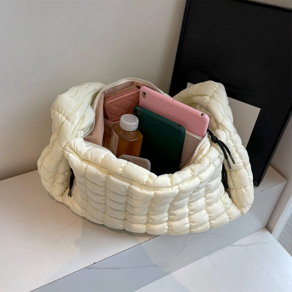 Quilted Shoulder Bag Lightweight Soft Puffy Crossbody Bag Padding Puffy Hobo Bag Puff Purse for Women Autumn and Winter 241122