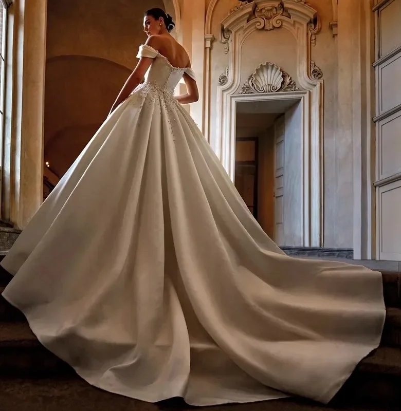 Classic Gorgeous A-line Wedding Dress Off the Shoulder Pearls Beads Satin Women Bridal Gowns Vestidos De Novias Custom Made