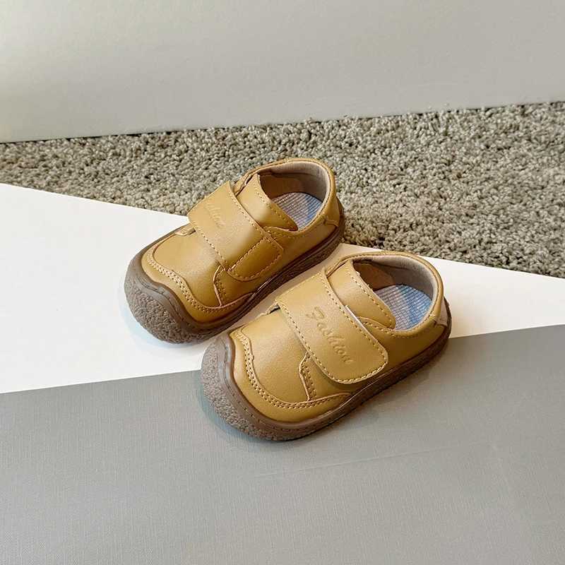 Athletic Outdoor Childrens Closed Toe Toddler Shoes Spring Autumn New Baby Soft-soled Casual Flats Girls Kick-proof Small Leather Boys Footwear C26013