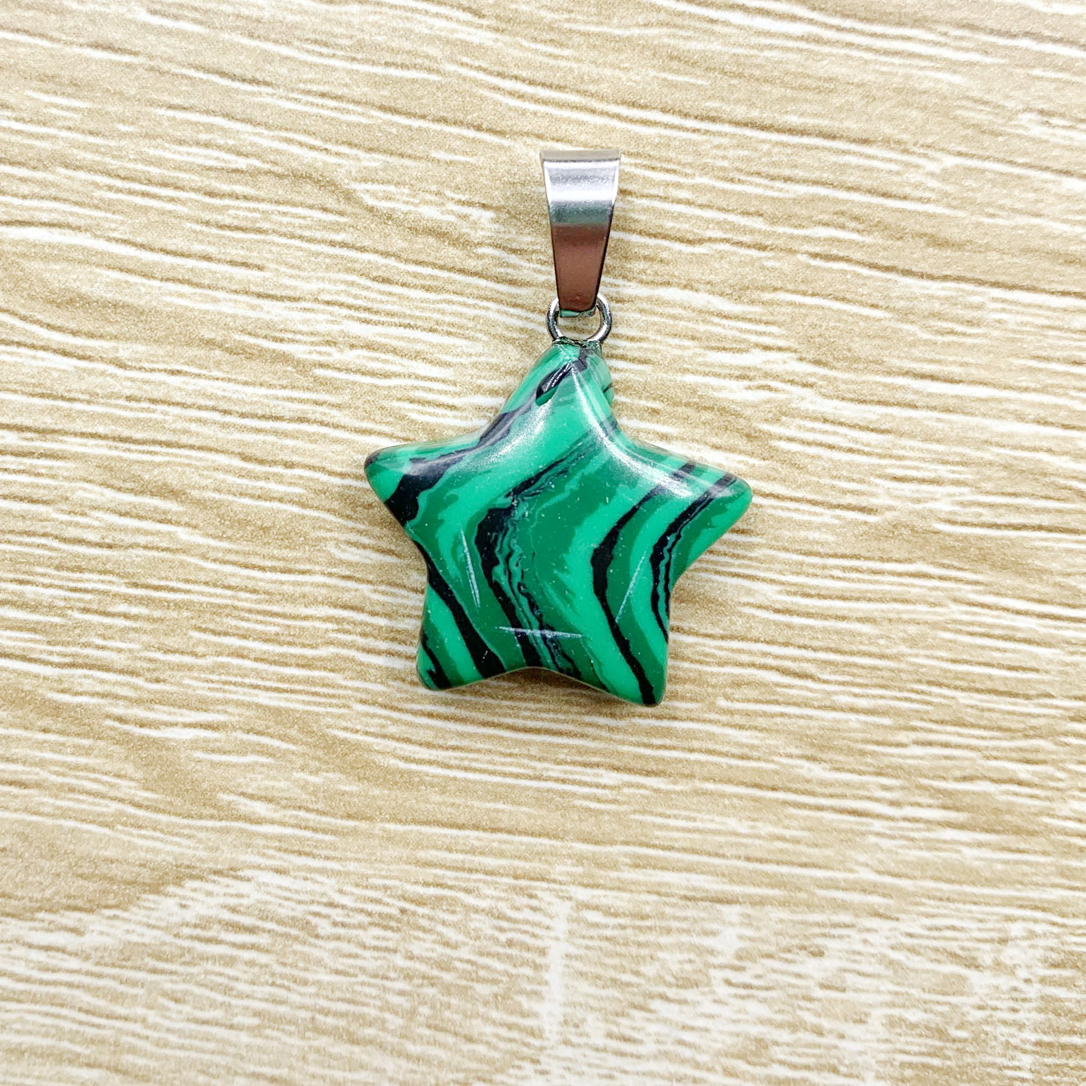 Natural Stone Pentagon-Shaped Fashion Beads Necklace Pendants for Jewelry Making