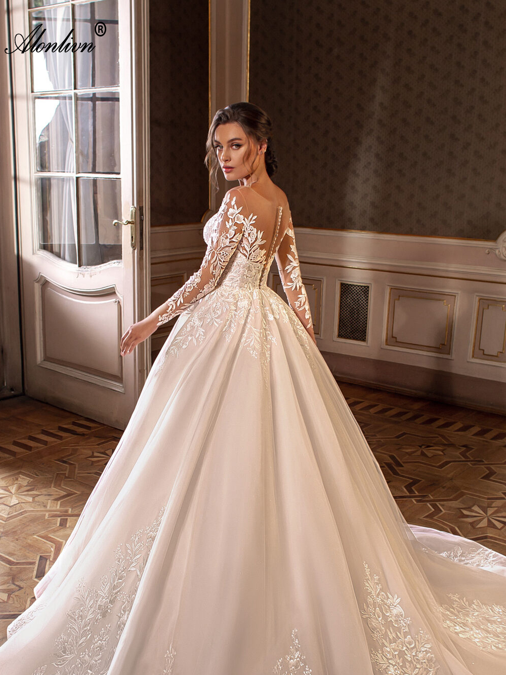 Magnificent appliques Lace Sheer Neck A-Line Wedding Dress Beading floral patterns princess Bridal Gowns embroidered With Multi-layered Delicate Tulle