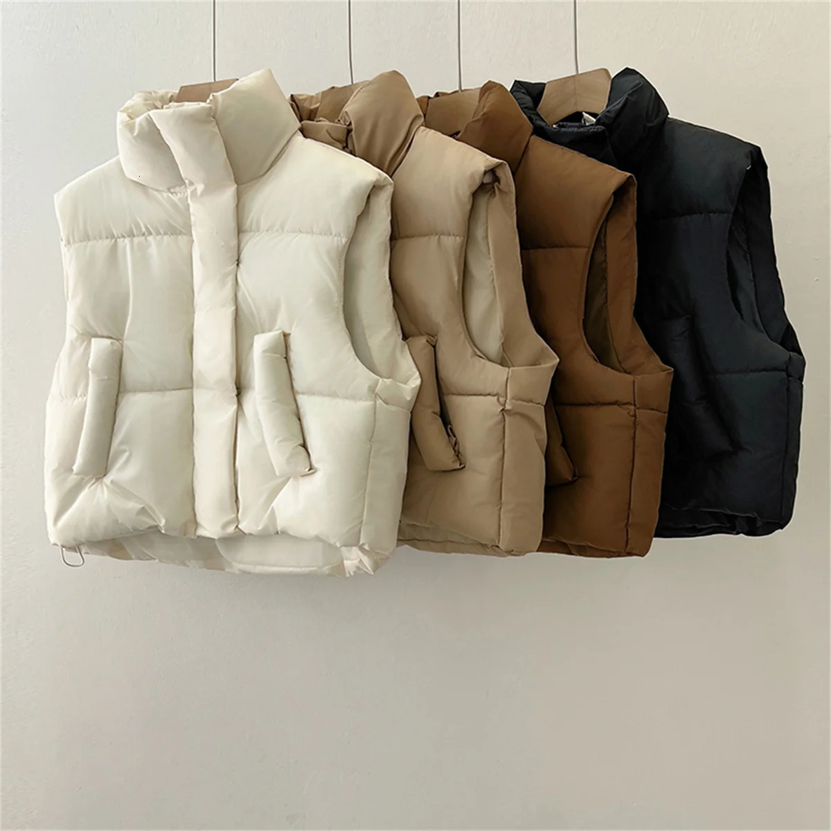Autumn Winter Y2K Vest Women Thick Warm Down Harajuku Loose Jacket Casual Outerwear Short Waistcoat Windproof Coats 241120