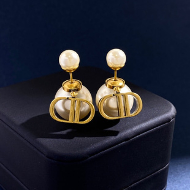 2024 New Pearl Earrings Womens Popular Jewelry Earrings