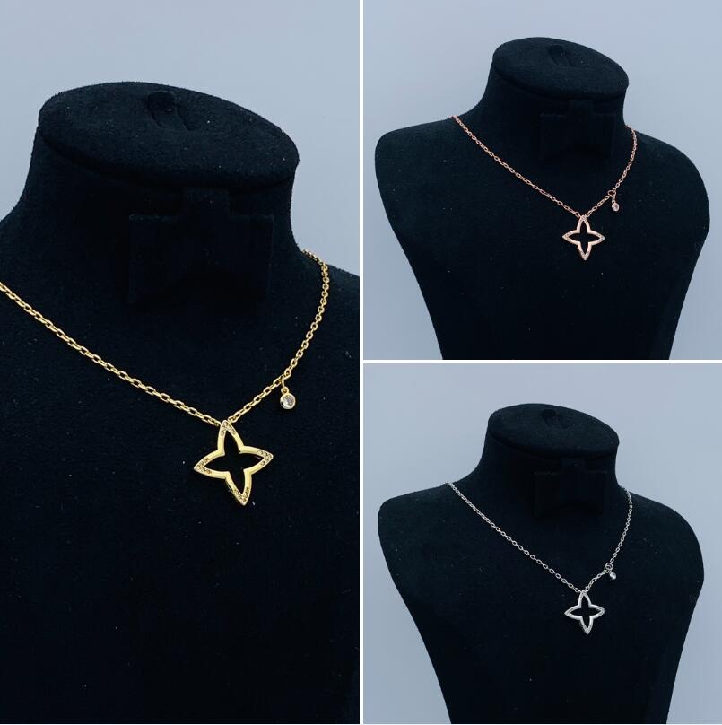 Pendant Necklaces Classic Pendant Necklace Luxury Designer Crystal Flower Clover Charm Necklace For Woman Plated Choker Sweater Chain Necklace Fashion Jewelry
