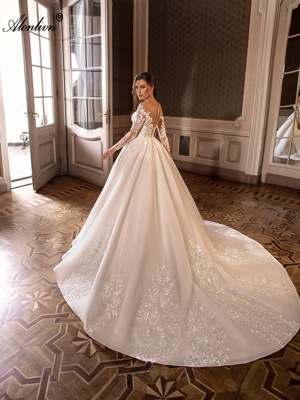 Magnificent appliques Lace Sheer Neck A-Line Wedding Dress Beading floral patterns princess Bridal Gowns embroidered With Multi-layered Delicate Tulle