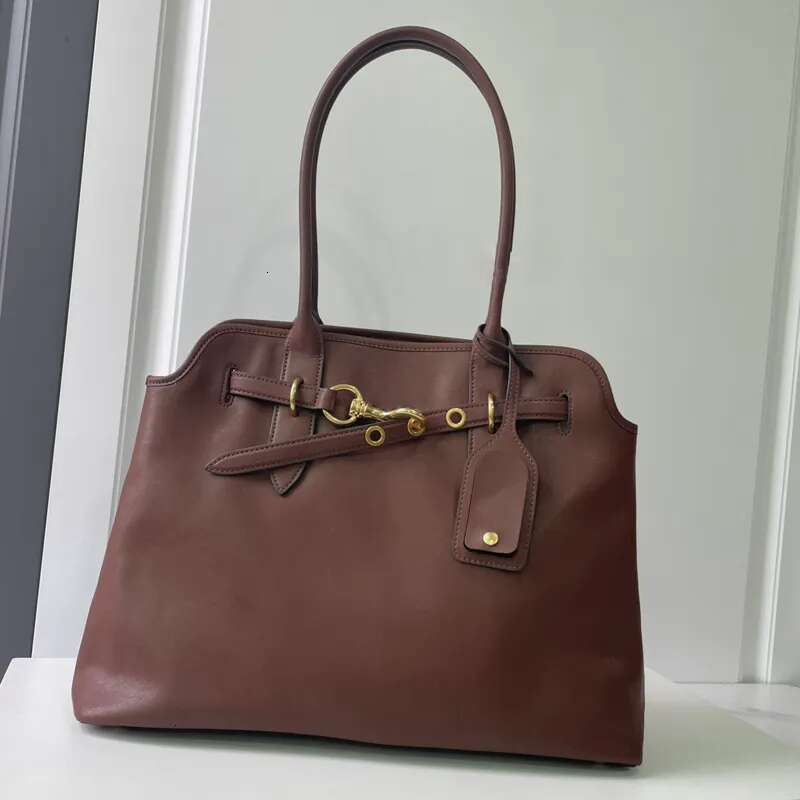 7A Designer Vintage Tote Suede Women Shoulder Bags Aventure Shell Bag Leather Crossbody Handbag