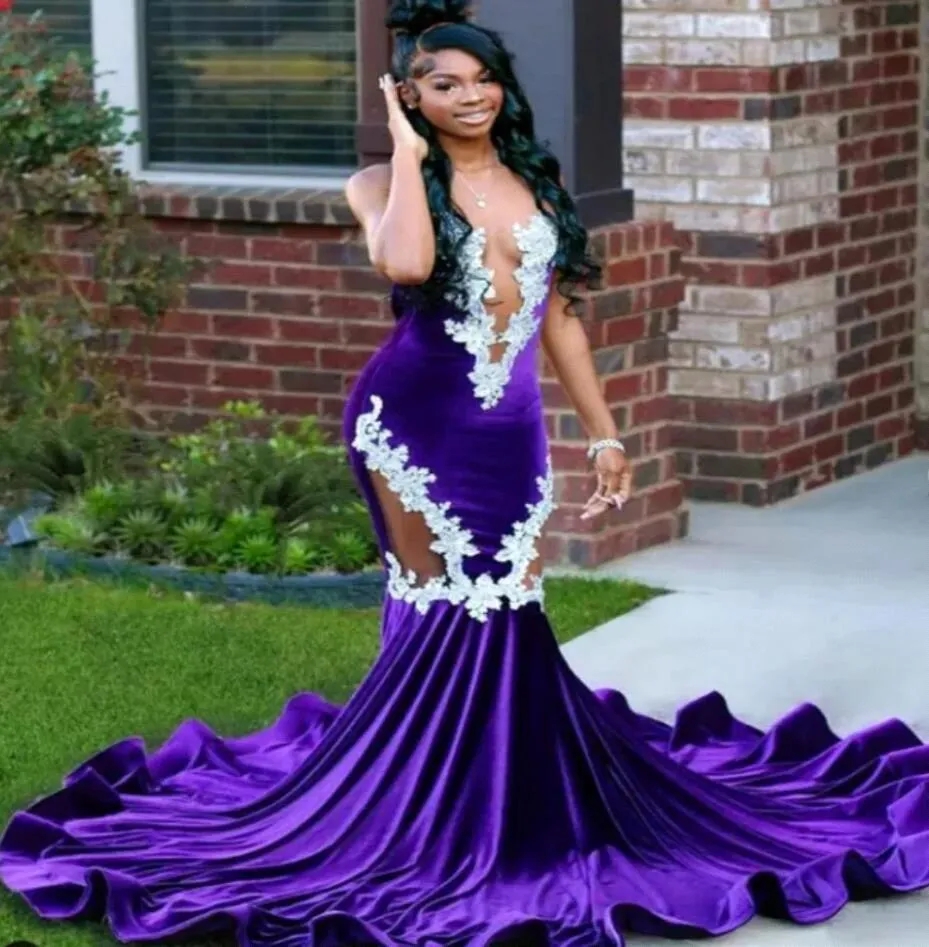 New Purple Velvet Prom Dresses With Appliques Sequins Sheer jewel Neck Ruffles Long Evening Gowns For Black Girls Special Occasion Wears