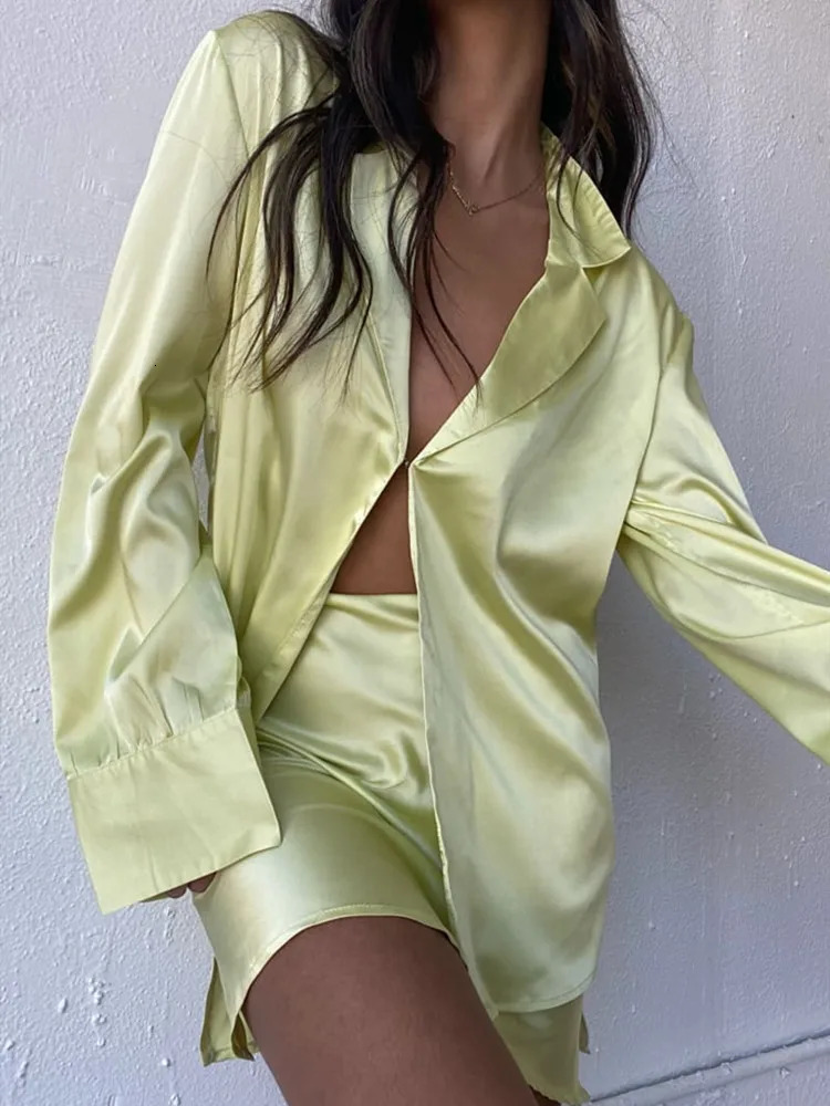 hirigin Women 2pcs Set Vintage Satin Long Sleeve Blouse Single Hook Tshirt Aline Shape Mini Skirt Elegant Lady Matching Suit 240423