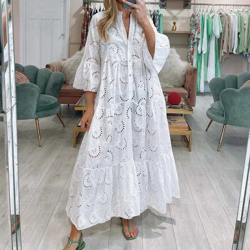 White Embroidered Jacquard Lace Crochet Dress Wenchun Sexy V-neck Hollow Party Dress New Autumn Flame Sve Bohemian Long Dress M241123