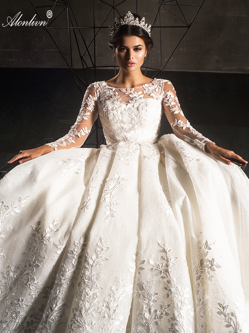 Gorgeous Appliques Lace Scoop Full Sleeves Ball Gown Wedding Dress Beading Pearls floral patterns Long Train princess Bridal Gowns With Multi-layered 