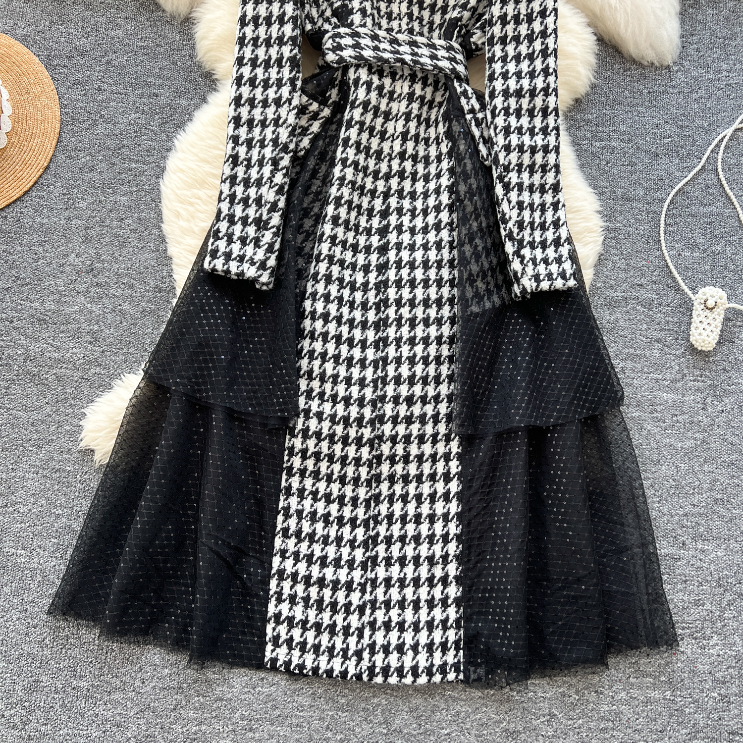 Outerwear Fashion Designer Sequins Mesh Spliced Overcoat Autumn Winter Women's Single Breasted Houndstooth Belt Tweed Wool Long Coat