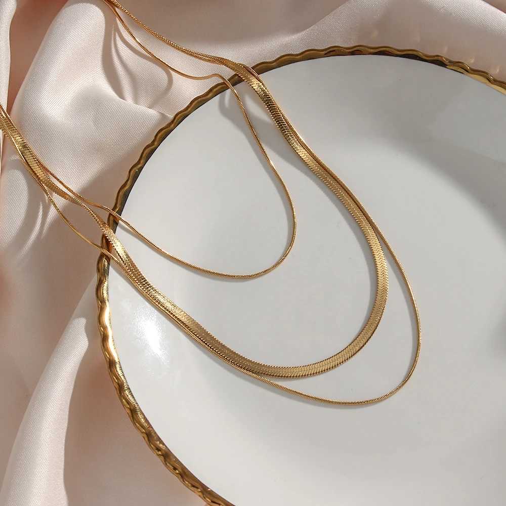 Tarnish Free Stainl Steel 18K Gold Plated Herryingbone Thin Snake Chain Layer Necklace Sexy Womens Gold Chain NecklaceX241123