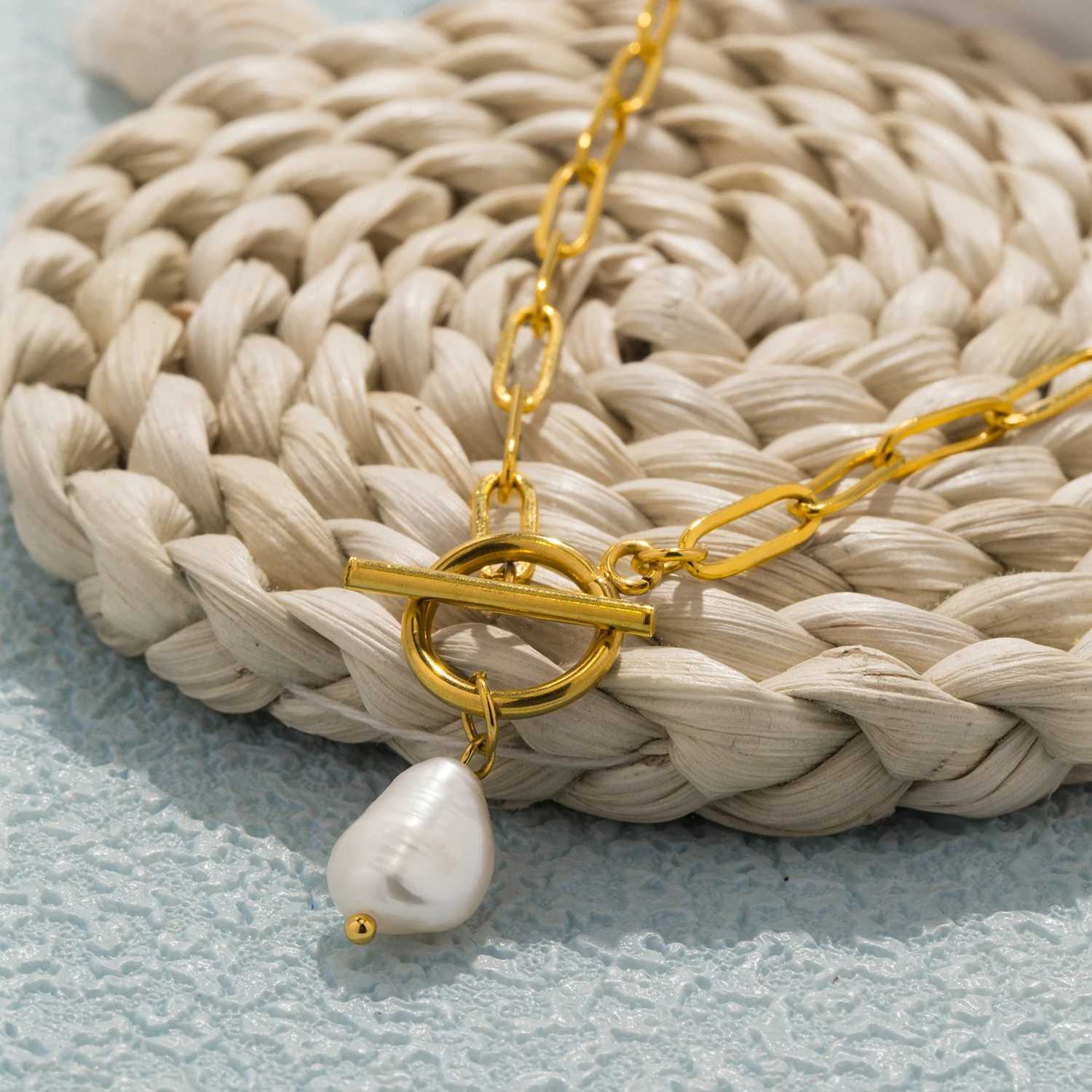 UHBINYCA Elegant Natural Pearl Necklace Suitable for Women Stainless Steel Chain and OT Buckle Anti Rust Jewelry X241123
