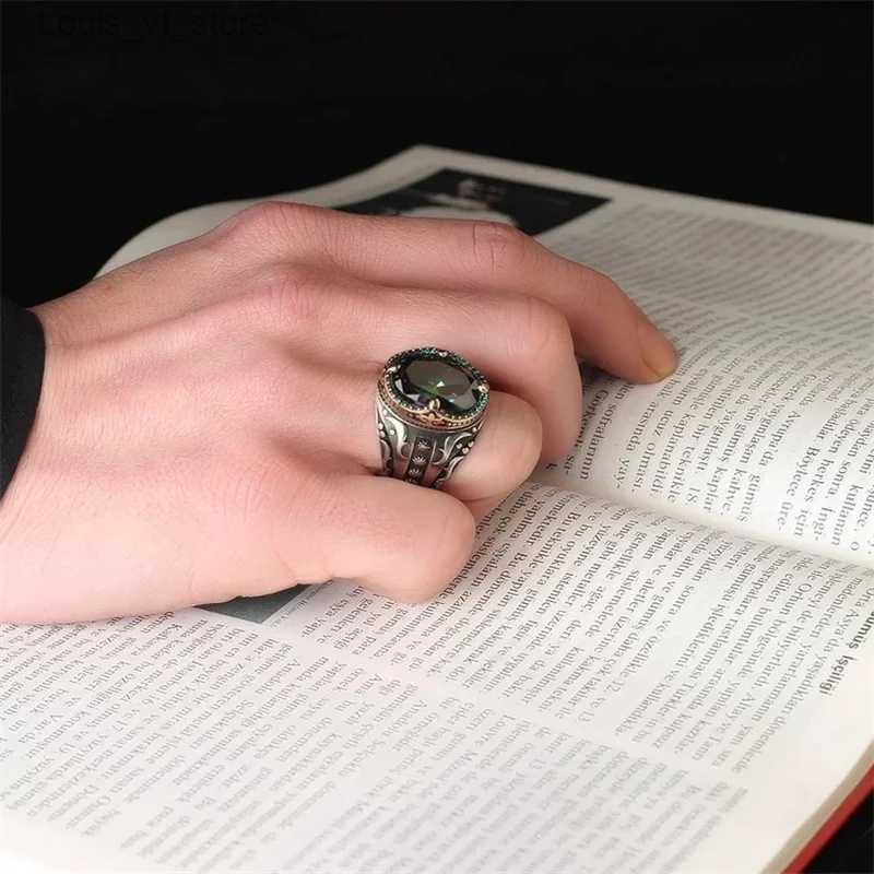 Band Rings Vintage Handmade Turkish Signet Ring for Men Trendy Silver Color Carving Pattern Inlay Multicolour Zircon Punk Motor Biker H240424