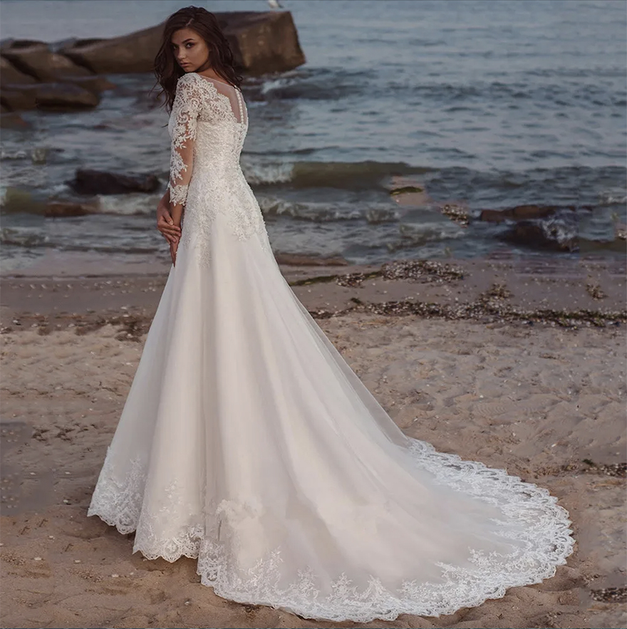 Wedding Dress Eleagnt Long Sleeves V Neck Lace Appliques A Line Tulle Sweep Train Bridal For Women Robe De Mariee Summer